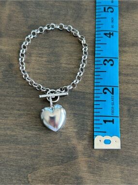 Ross -Simons Sterling Silver Heart Charm Toggle Bracelet - Women Jewelry. Italy